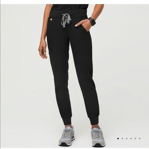 Black Figs Zamora Joggers Scrub Pants